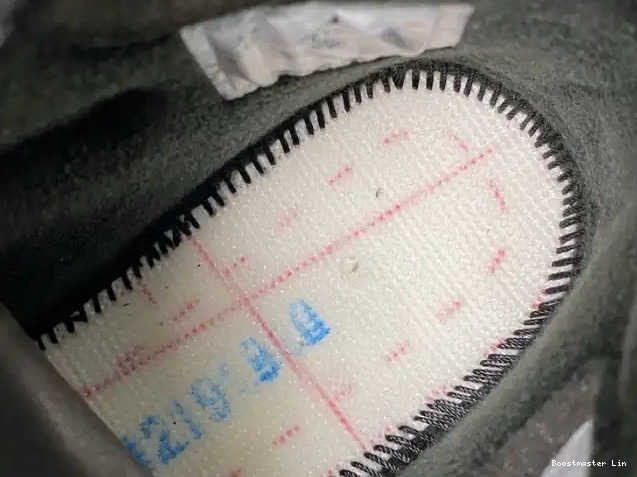 Boostmaster lin x Off-White Black Air CT8480-001 Jordan 5 0505